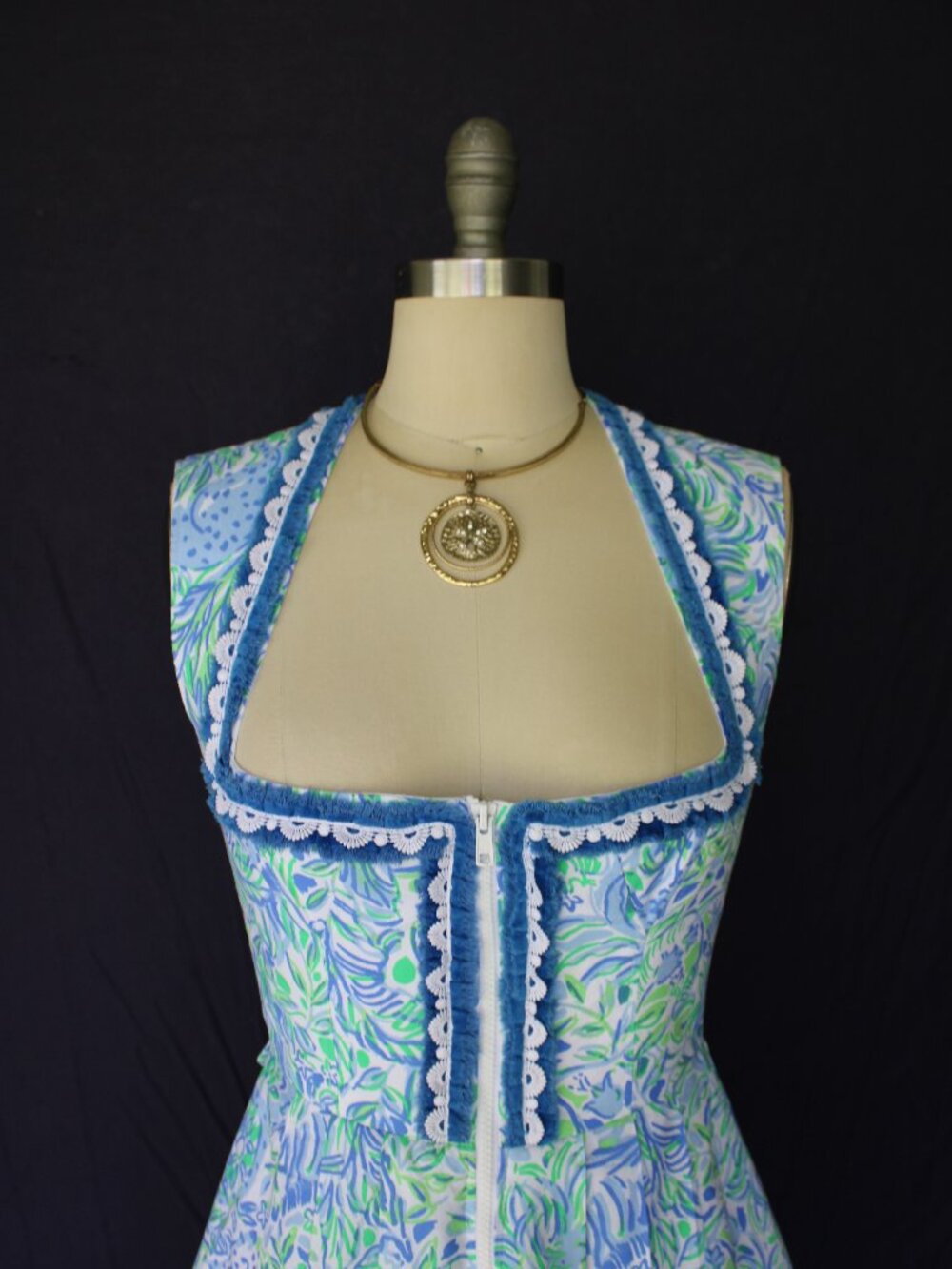 Custom Lilly Pulitzer trachten German Bavarian Dirndl corset dress crochet lace - Picture 9 of 12